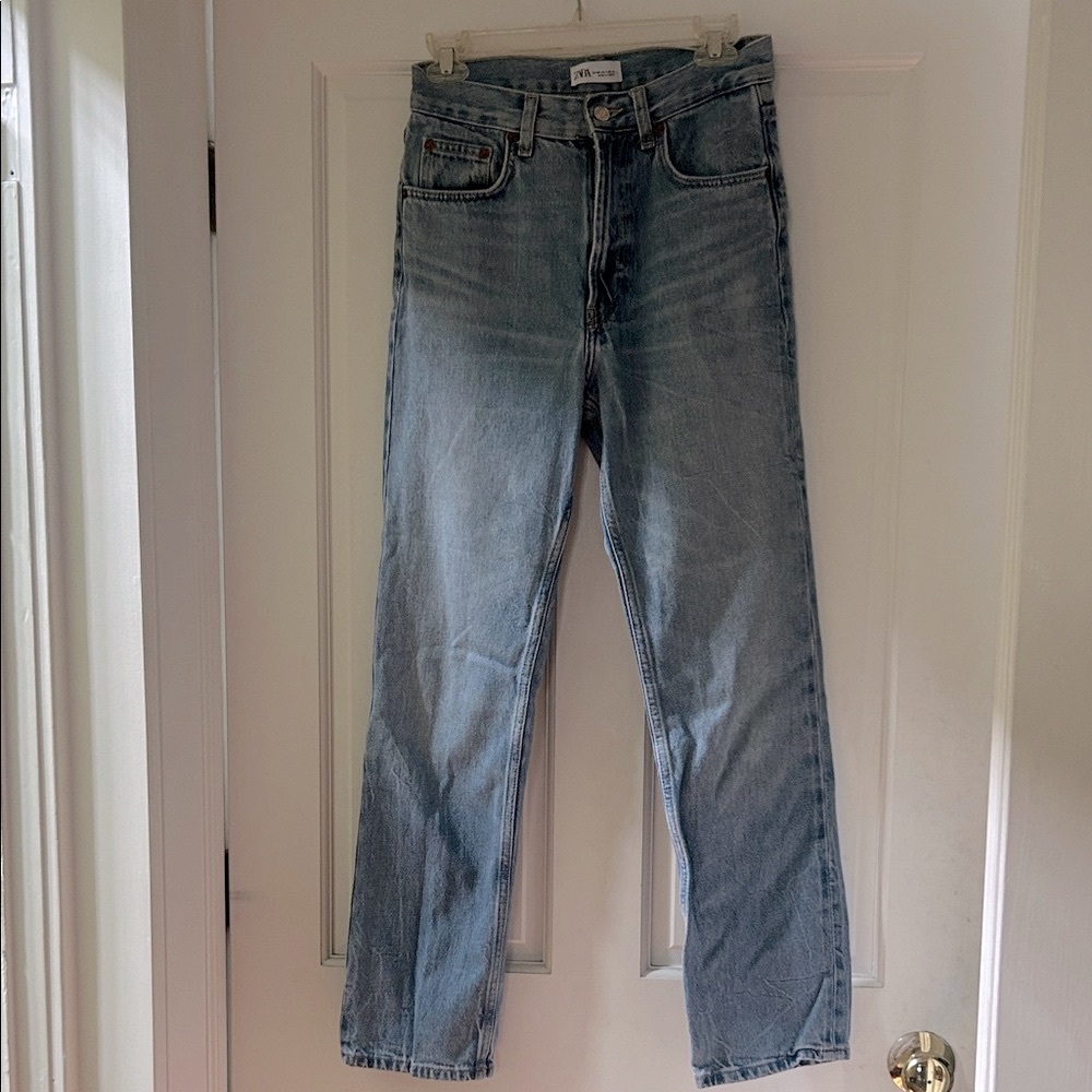 Zara Women's Blue Straight Leg Jeans